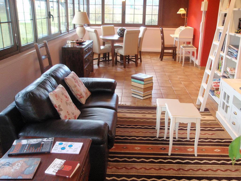 Hotel Ekai Ecay Luaran gambar